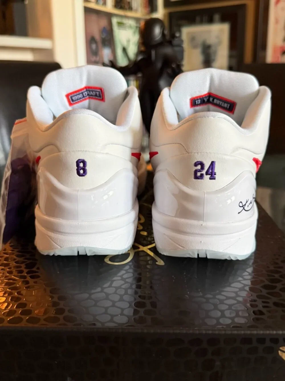 **NEW RARE** NIKE KOBE 4 PROTRO DRAFT DAY PACK TORONTO RAPTORS 9.5 IV6585-900